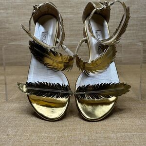 Oscar de La Renta Golden Leaf Sandals Women’s Size 38